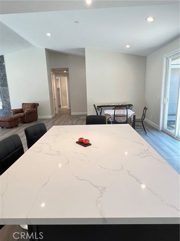 1011 Hyde Park Drive, Santa Ana, CA 92705