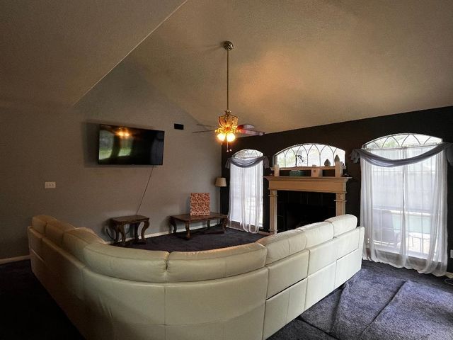 4508 Park Shadow Drive, Baytown, TX 77521