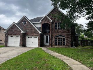 4508 Park Shadow Drive, Baytown, TX 77521