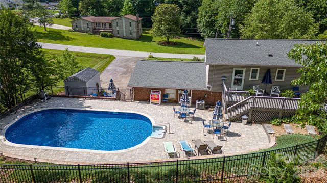 2959 Ramblewoods Drive, Valdese, NC 28690