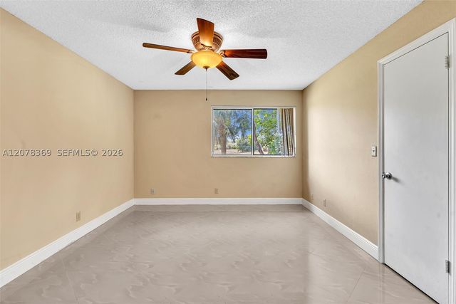 3370 Pinewalk Dr N 1222, Margate, FL 33063