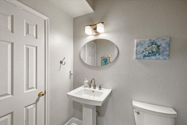 3719 Brewster Key, Galveston, TX 77554