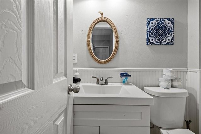 3719 Brewster Key, Galveston, TX 77554