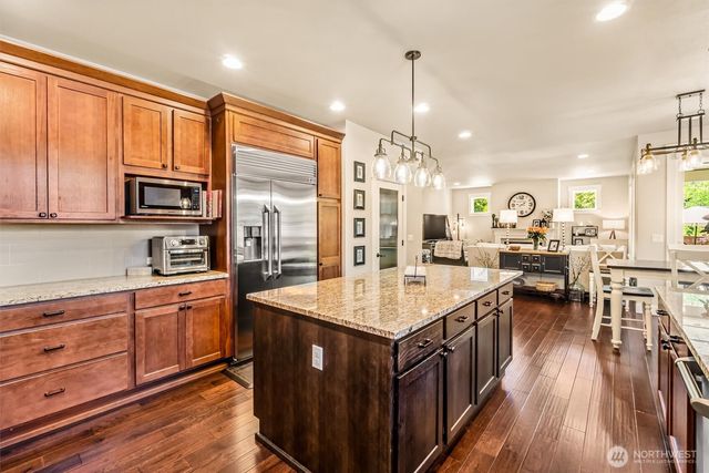 3571 Cassie Drive SW, Tumwater, WA 98512