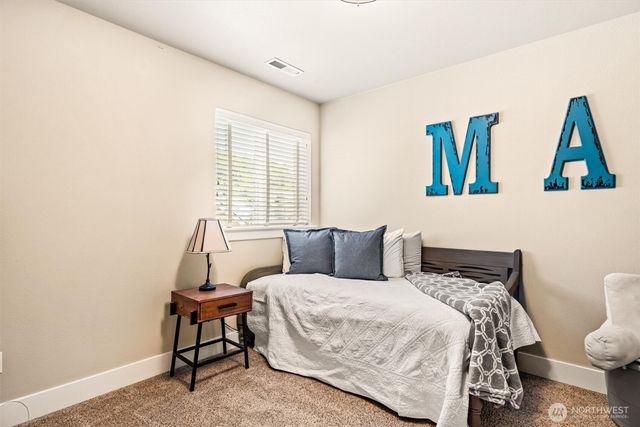 3571 Cassie Drive SW, Tumwater, WA 98512