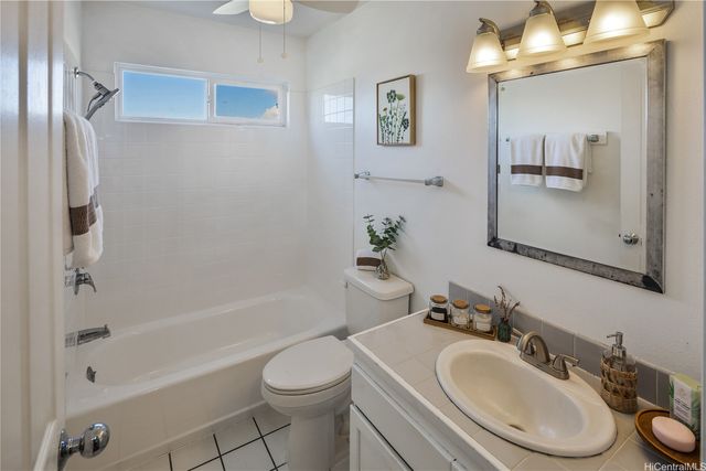 4169 Koko Drive, Honolulu, HI 96816