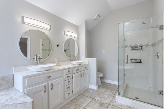 5204 Valleydale Drive, Flower Mound, TX 75028