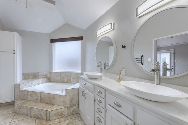 5204 Valleydale Drive, Flower Mound, TX 75028