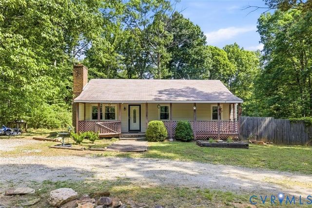 2726 Daphne Ln, Powhatan, VA 23139