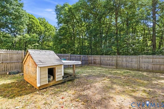 2726 Daphne Ln, Powhatan, VA 23139