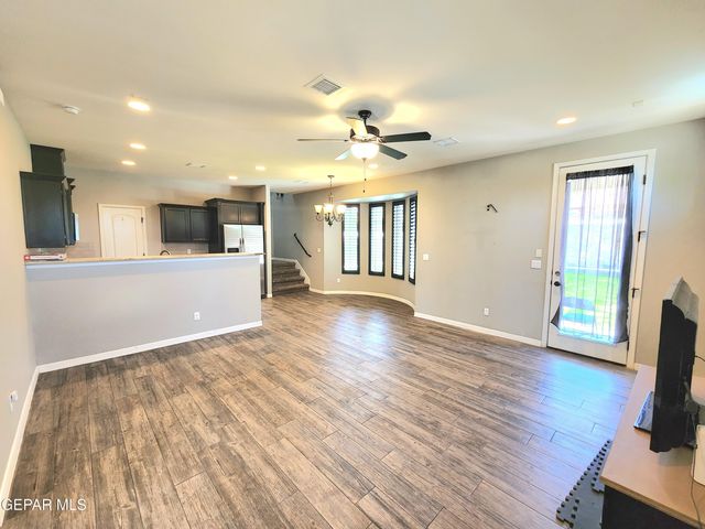 13470 Selby Street, El Paso, TX 79928