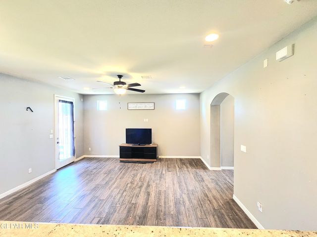 13470 Selby Street, El Paso, TX 79928