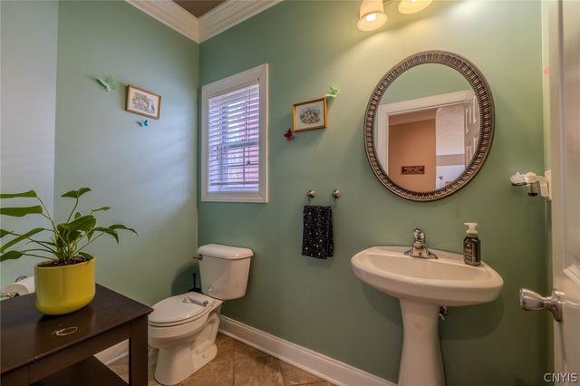 8782 Wedgefield Lane, Cicero, NY 13039