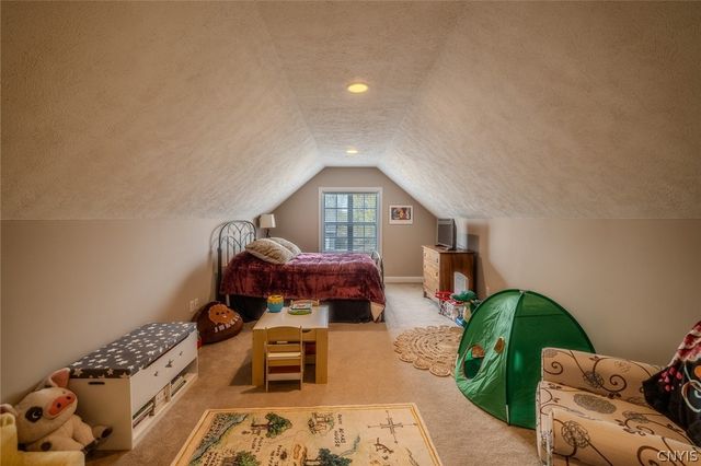 8782 Wedgefield Lane, Cicero, NY 13039