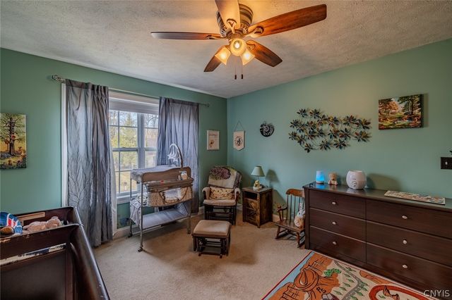 8782 Wedgefield Lane, Cicero, NY 13039