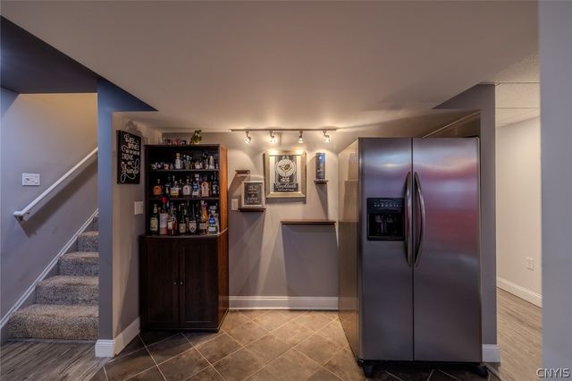 8782 Wedgefield Lane, Cicero, NY 13039