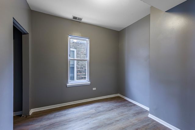 2446 W 69th Street, Chicago, IL 60629