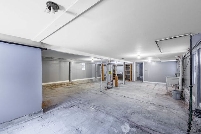 2446 W 69th Street, Chicago, IL 60629