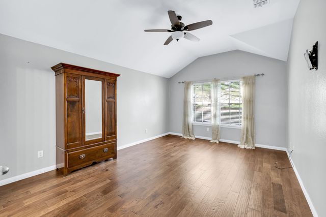 1065 Springhill Drive, Saginaw, TX 76179