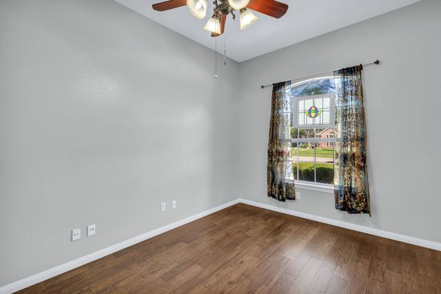 1065 Springhill Drive, Saginaw, TX 76179
