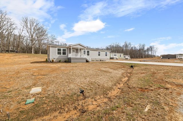 1700 Anna Maria Ln, Cookeville, TN 38501