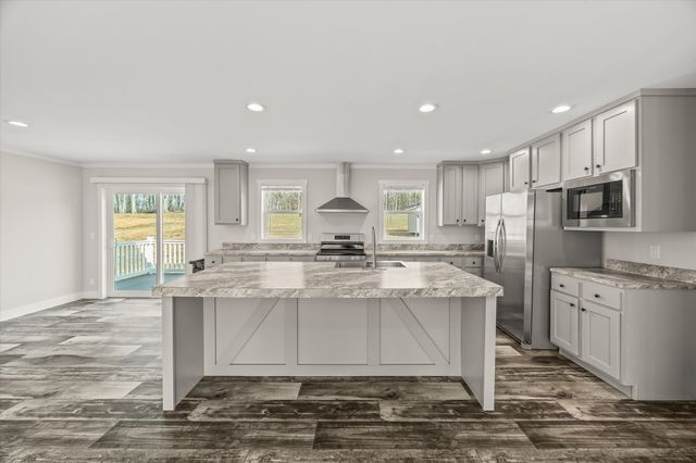 1700 Anna Maria Ln, Cookeville, TN 38501