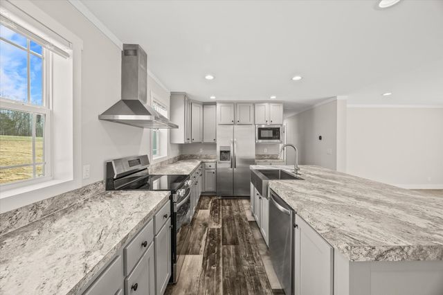 1700 Anna Maria Ln, Cookeville, TN 38501