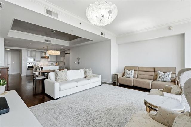 3630 Peachtree Road NE 2302, Atlanta, GA 30326