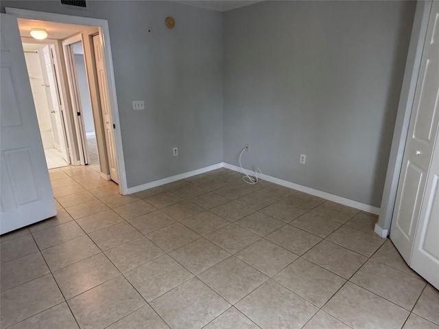11165 SW 6th Street 204, Pembroke Pines, FL 33025