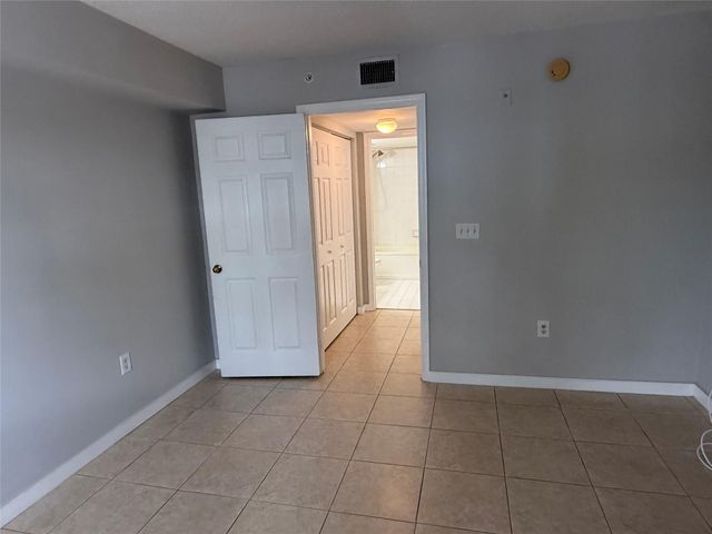 11165 SW 6th Street 204, Pembroke Pines, FL 33025