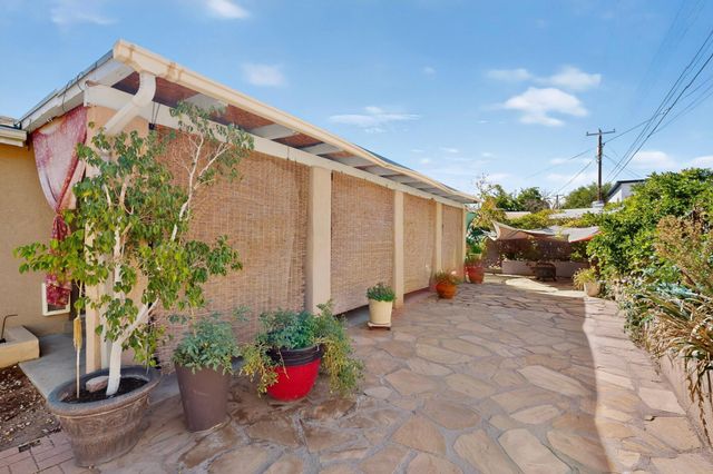 1213 San Pablo Street NE, Albuquerque, NM 87110