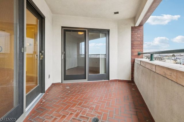 41 Wilson Ave 5 k, Newark City, NJ 07105