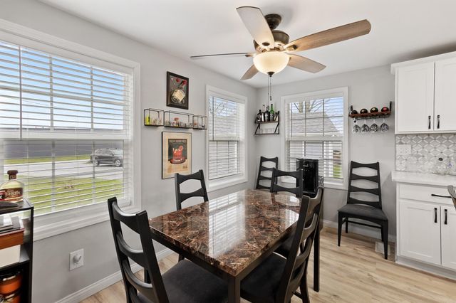 252 N 750 W, Valparaiso, IN 46385