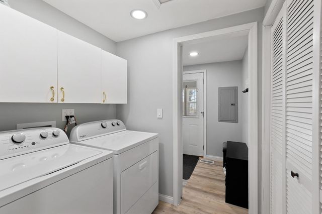 252 N 750 W, Valparaiso, IN 46385