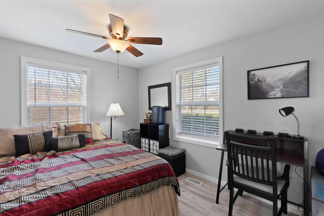 252 N 750 W, Valparaiso, IN 46385