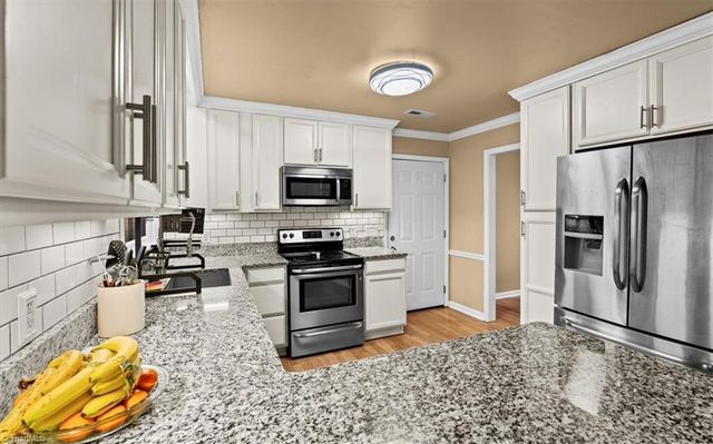 1202 Hickory Trace Drive, Greensboro, NC 27407