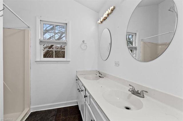 1202 Hickory Trace Drive, Greensboro, NC 27407