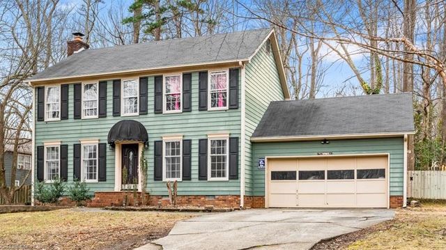 1202 Hickory Trace Drive, Greensboro, NC 27407