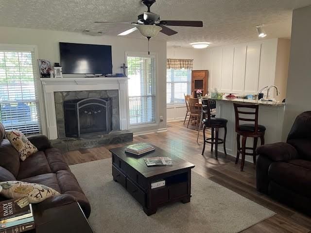 325 Towler Drive, Loganville, GA 30052