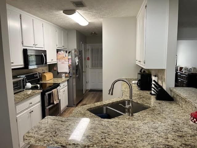 325 Towler Drive, Loganville, GA 30052