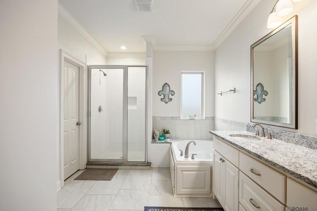 12127 Rotterdam Ave, Geismar, LA 70734