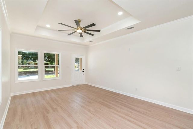 567 Felhorn Road E, Mobile, AL 36608