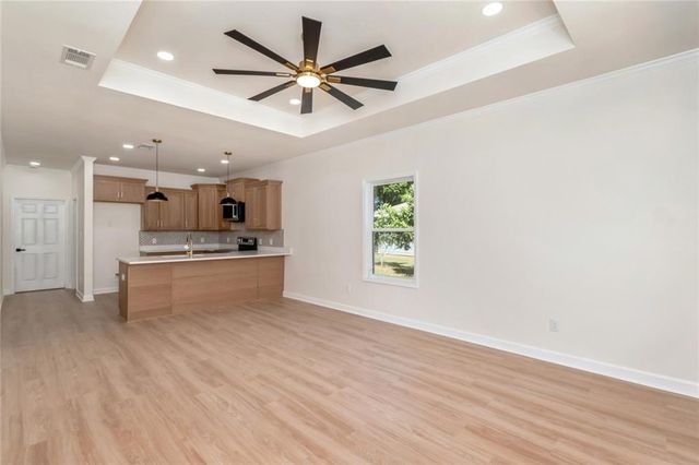567 Felhorn Road E, Mobile, AL 36608