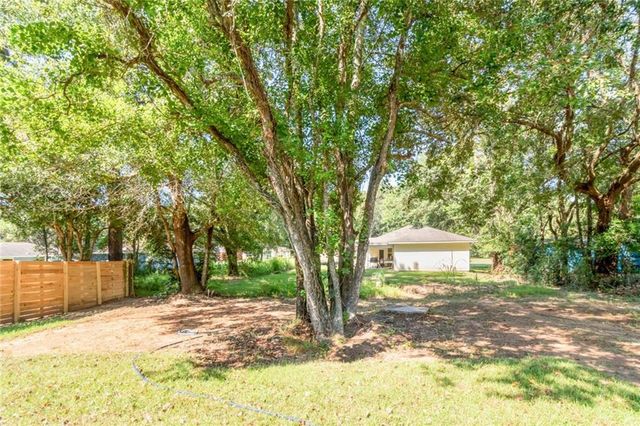 567 Felhorn Road E, Mobile, AL 36608