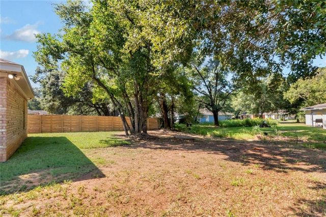 567 Felhorn Road E, Mobile, AL 36608