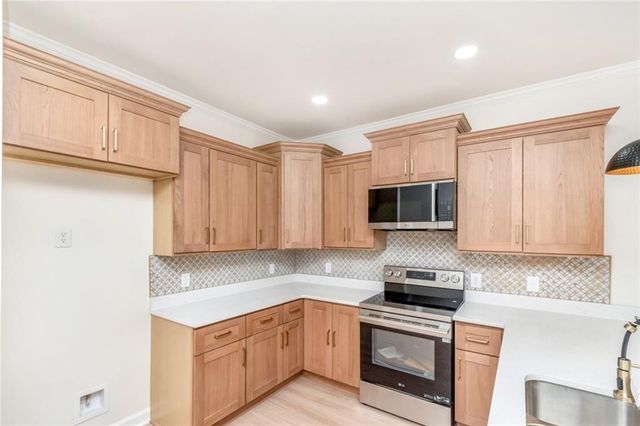 567 Felhorn Road E, Mobile, AL 36608
