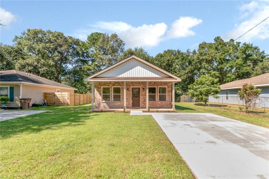 567 Felhorn Road E, Mobile, AL 36608