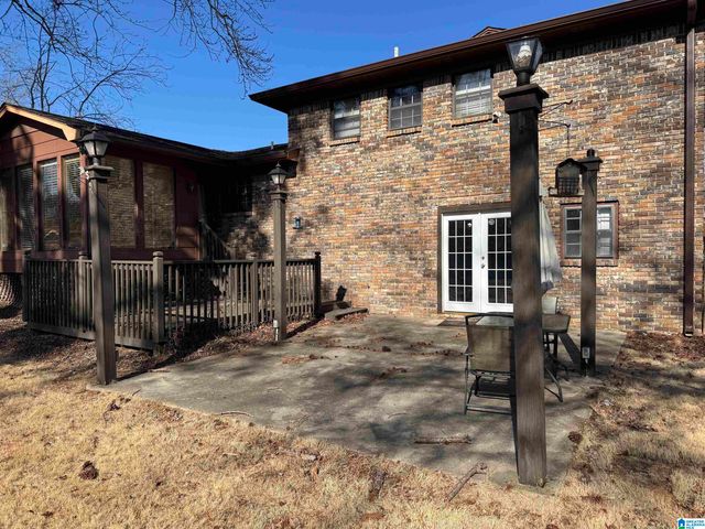 135 MERRIMONT DRIVE, Hueytown, AL 35023