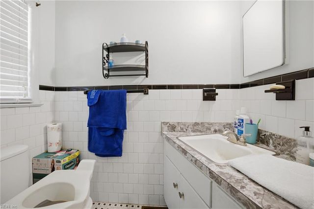 734 Milton DR, Hampton, VA 23666