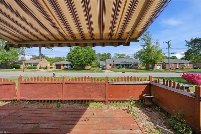 734 Milton DR, Hampton, VA 23666